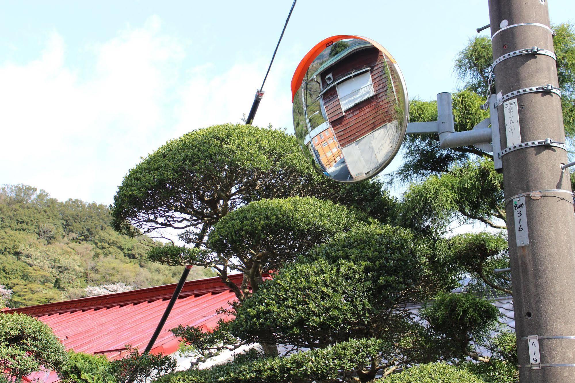 Hakone Guesthouse Toi Luaran gambar